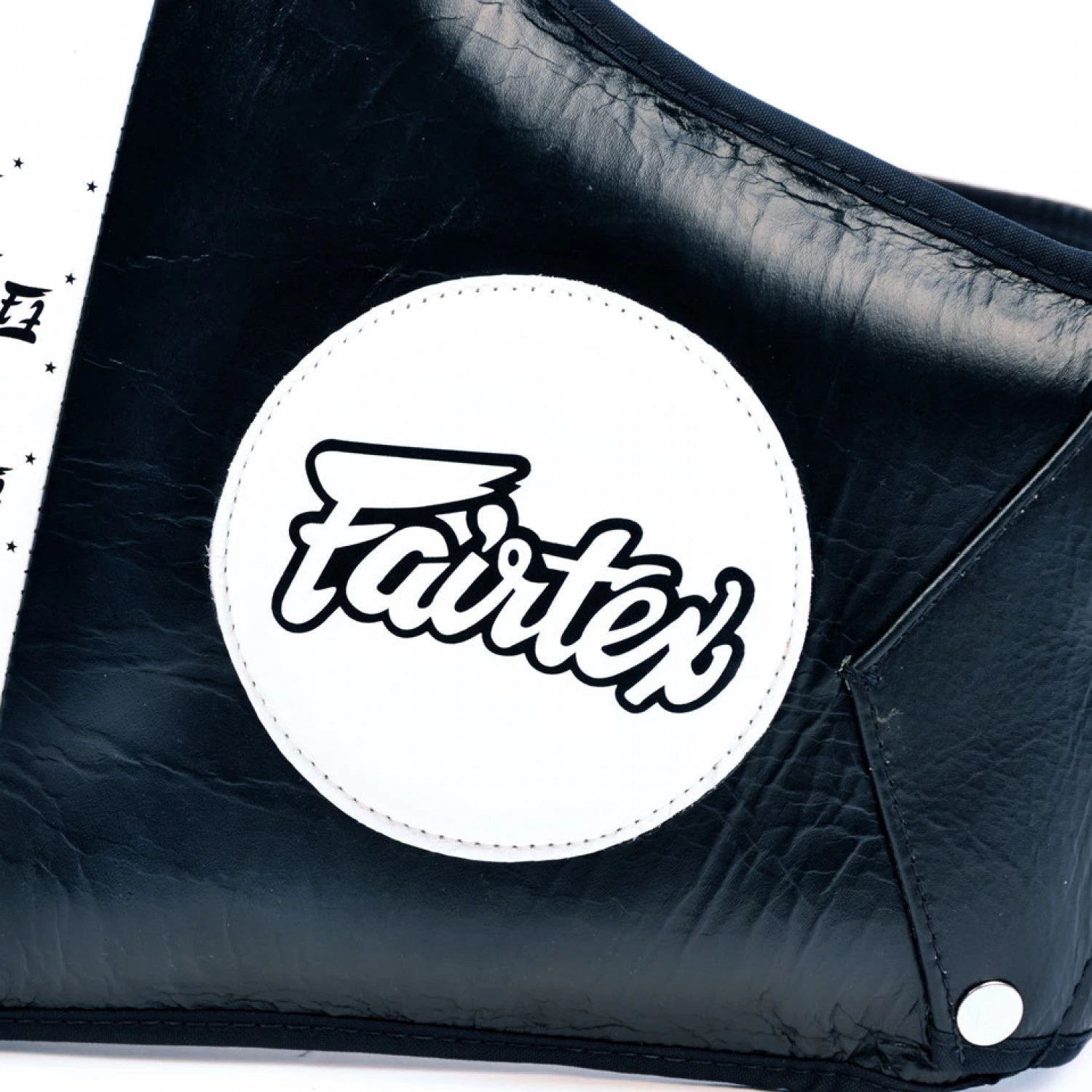 FAIRTEX LEATHER BELLY PAD White/black 5 FAIRTEX LEATHER BELLY PAD White/black - Image 5